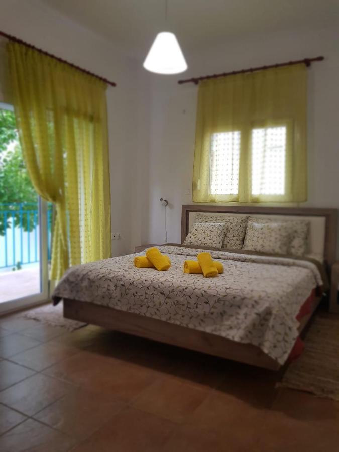 Apartamenty Rodzinne Kamena Vourla Exteriör bild